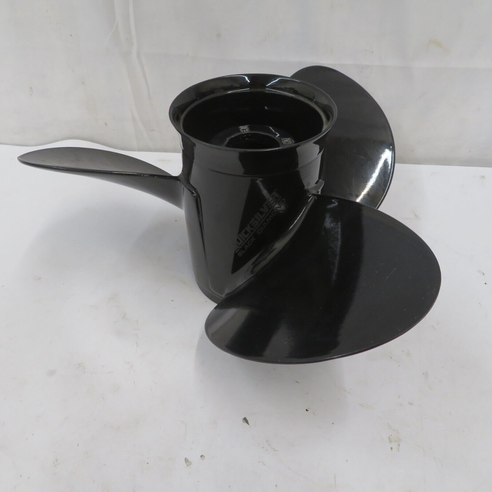 Quicksilver Black Diamond 3-Blade Aluminum Propeller 17 Pitch QA2036X