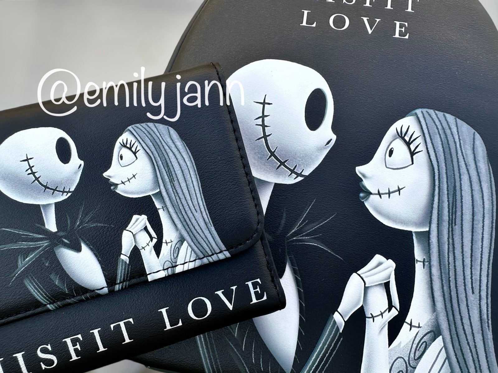 The Nightmare Before Christmas Backpack Set