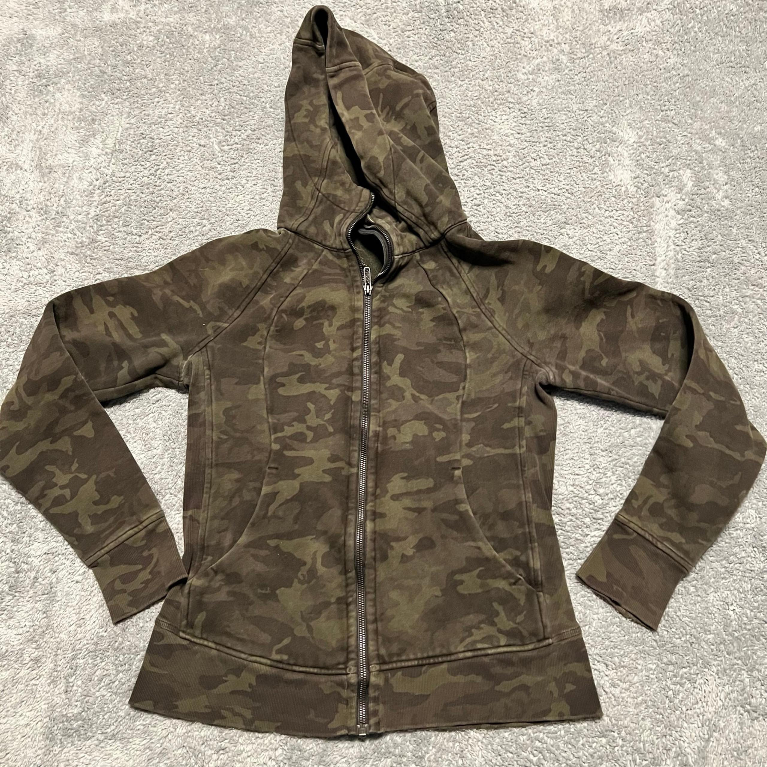 Lululemon Scuba Hoodie Womens 8 Fleece Incognito Camo Full Zip W4AWPS