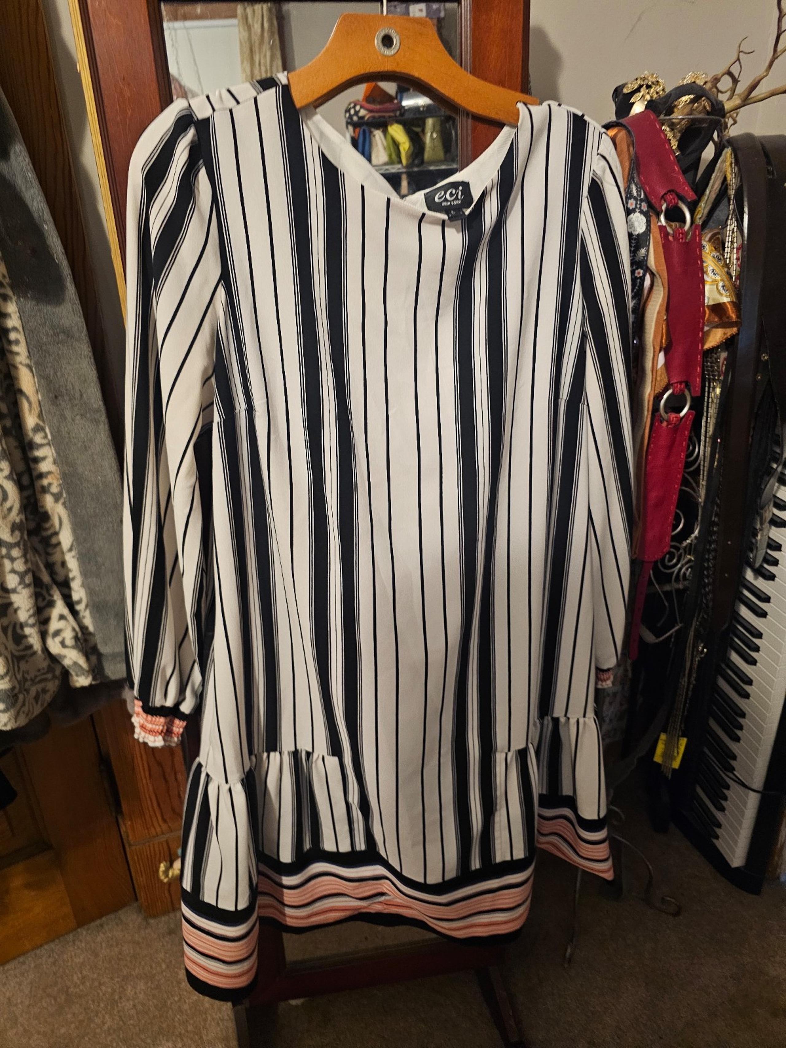 Eci Striped Black White And Pink Sheath Dress Size Large