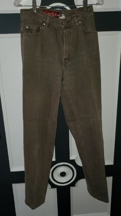 VINTAGE LEVI'S LOOSE SILVER TAB KHAKI-COLORED JEANS. 29X32.