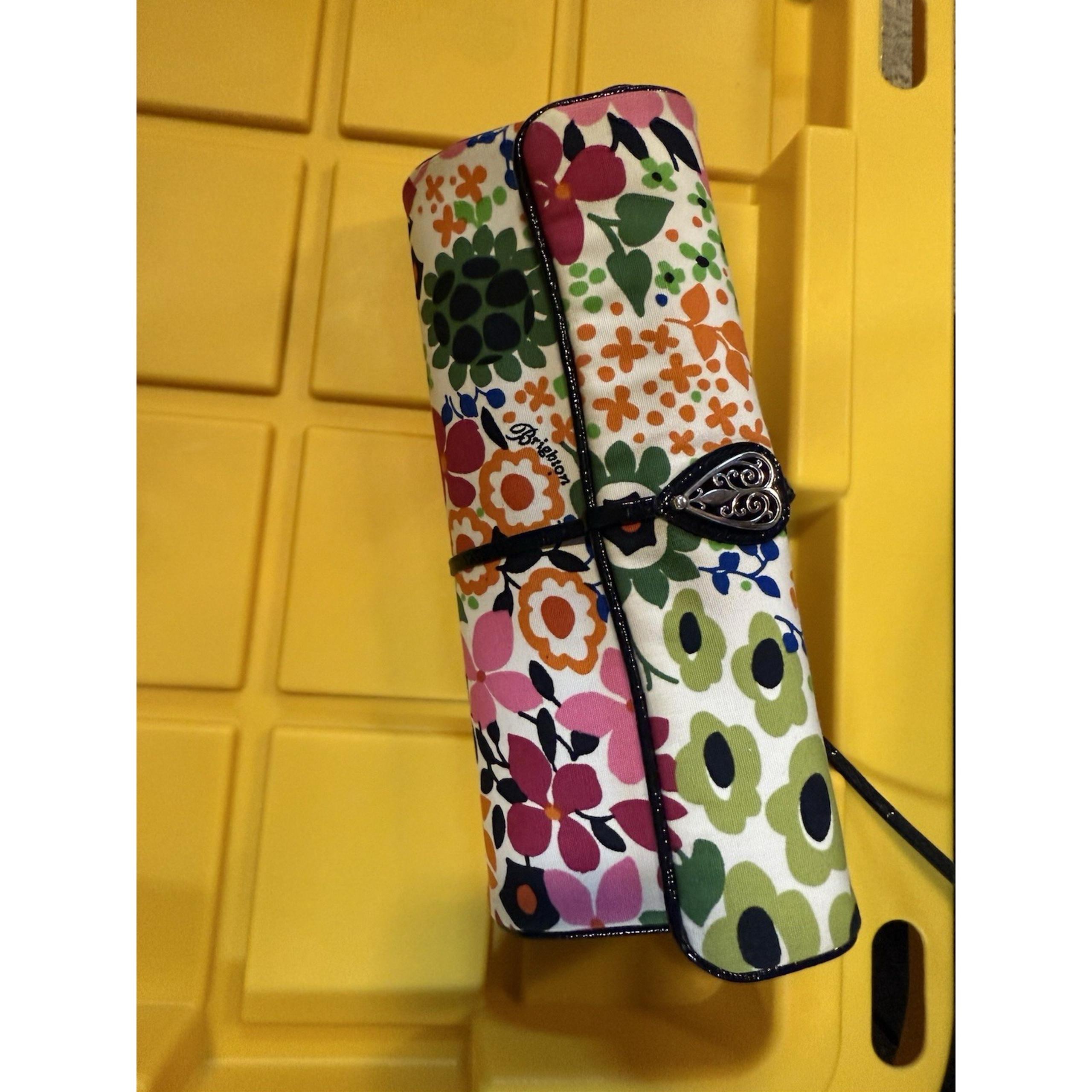 NWOT…Brighton Jewelry Holder Expandable With Zipper Storage *ADORABLE*