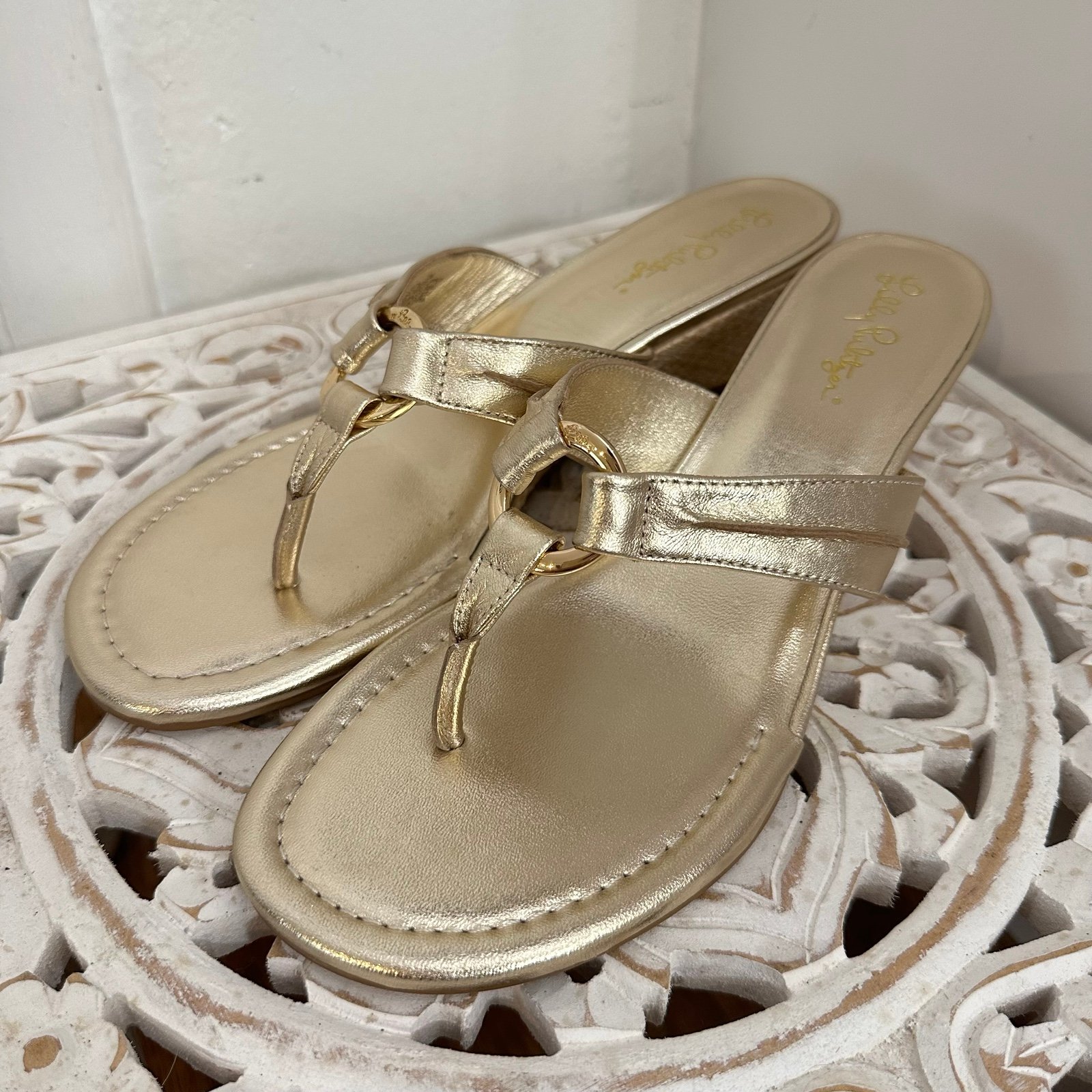 Lilly Pulitzer McKim wedge sandals 10 in gold metallic