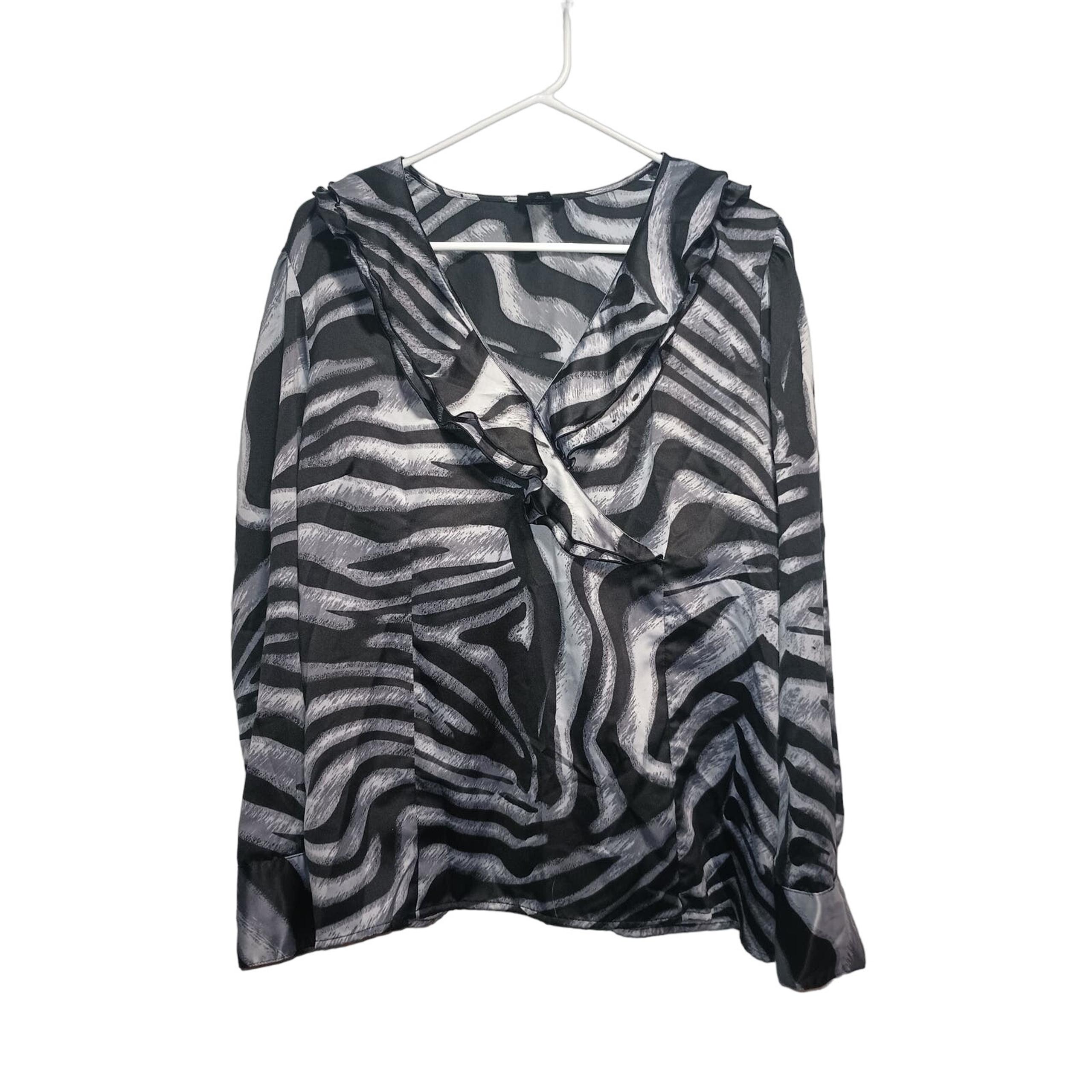 East 5th Women's Shirt Size XL