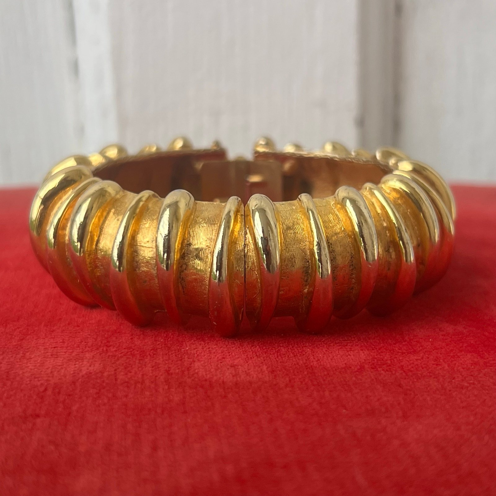 Vintage KJL Kenneth Jay Lane Textured Gold Tone Chunky Hinged Bangle Bracelet