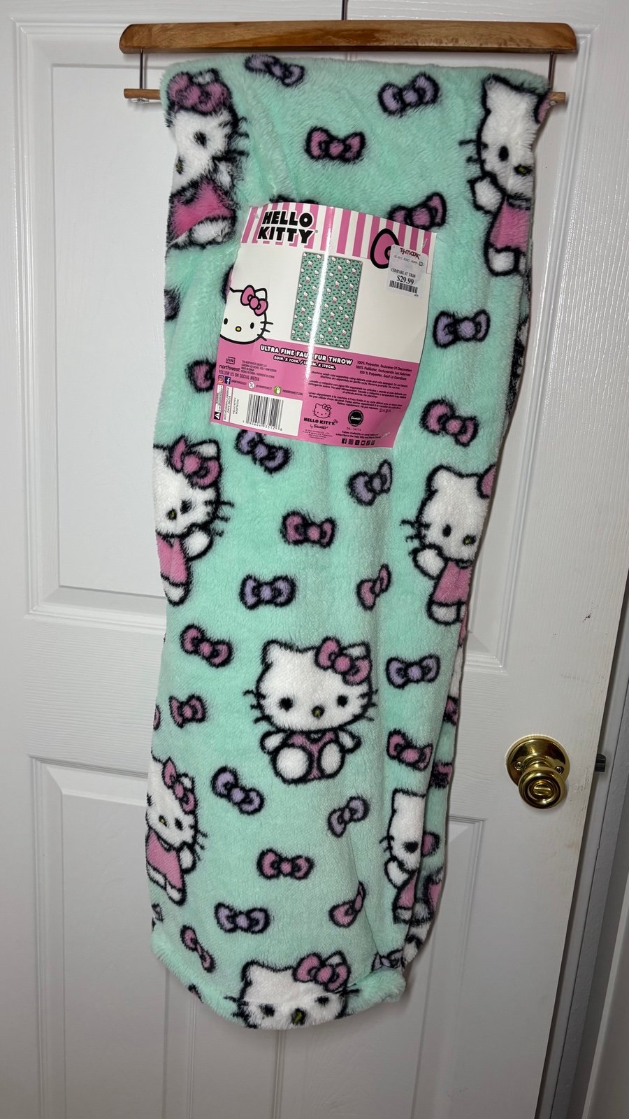 Hello Kitty Faux Fur Teal Throw