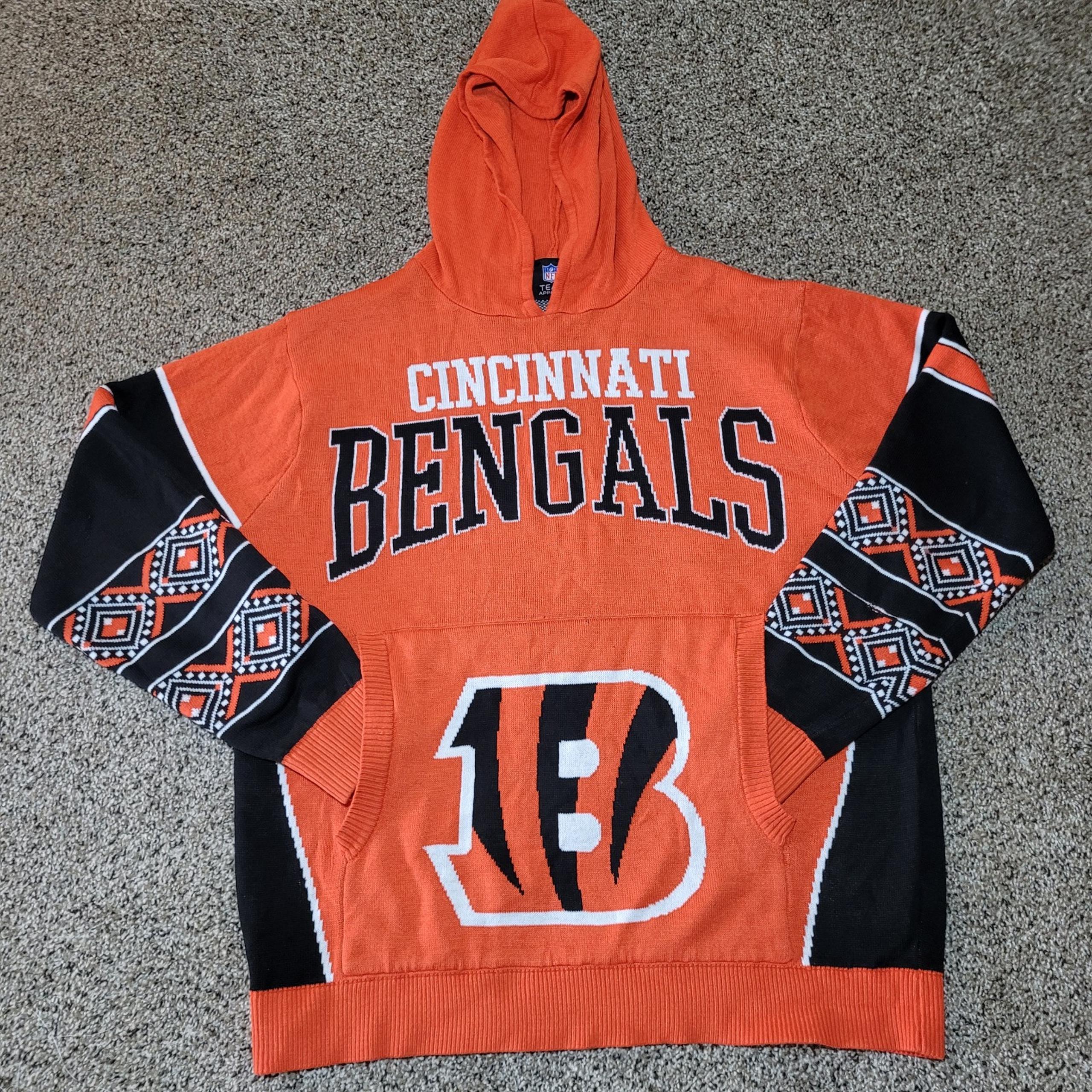 NFL Cincinnati Bengals Woman's Hooded Sweater Sz. Large
