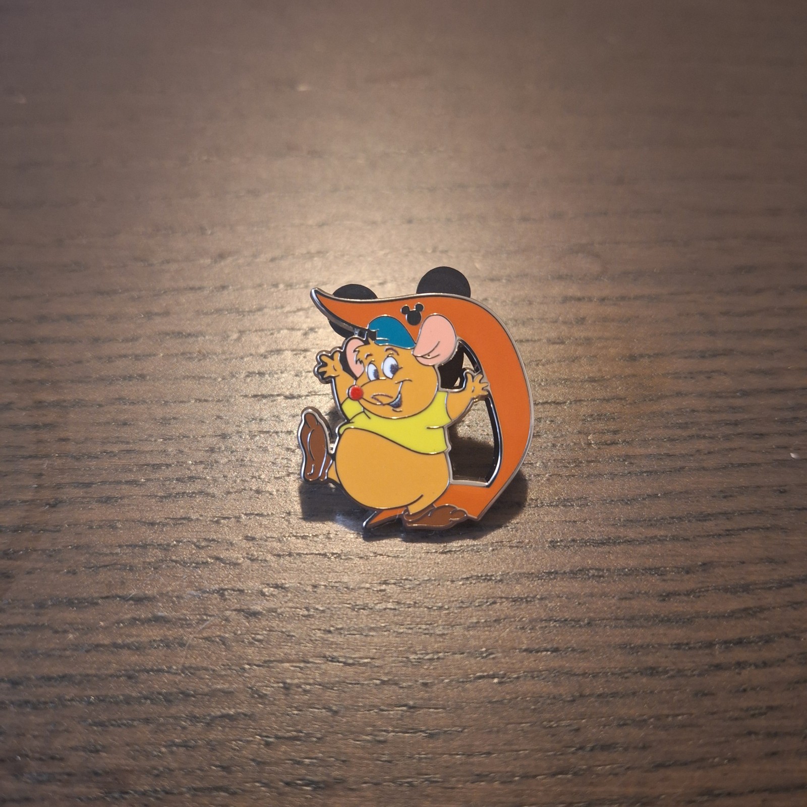 Disney 2025 Hidden Mickey Chaser Gus