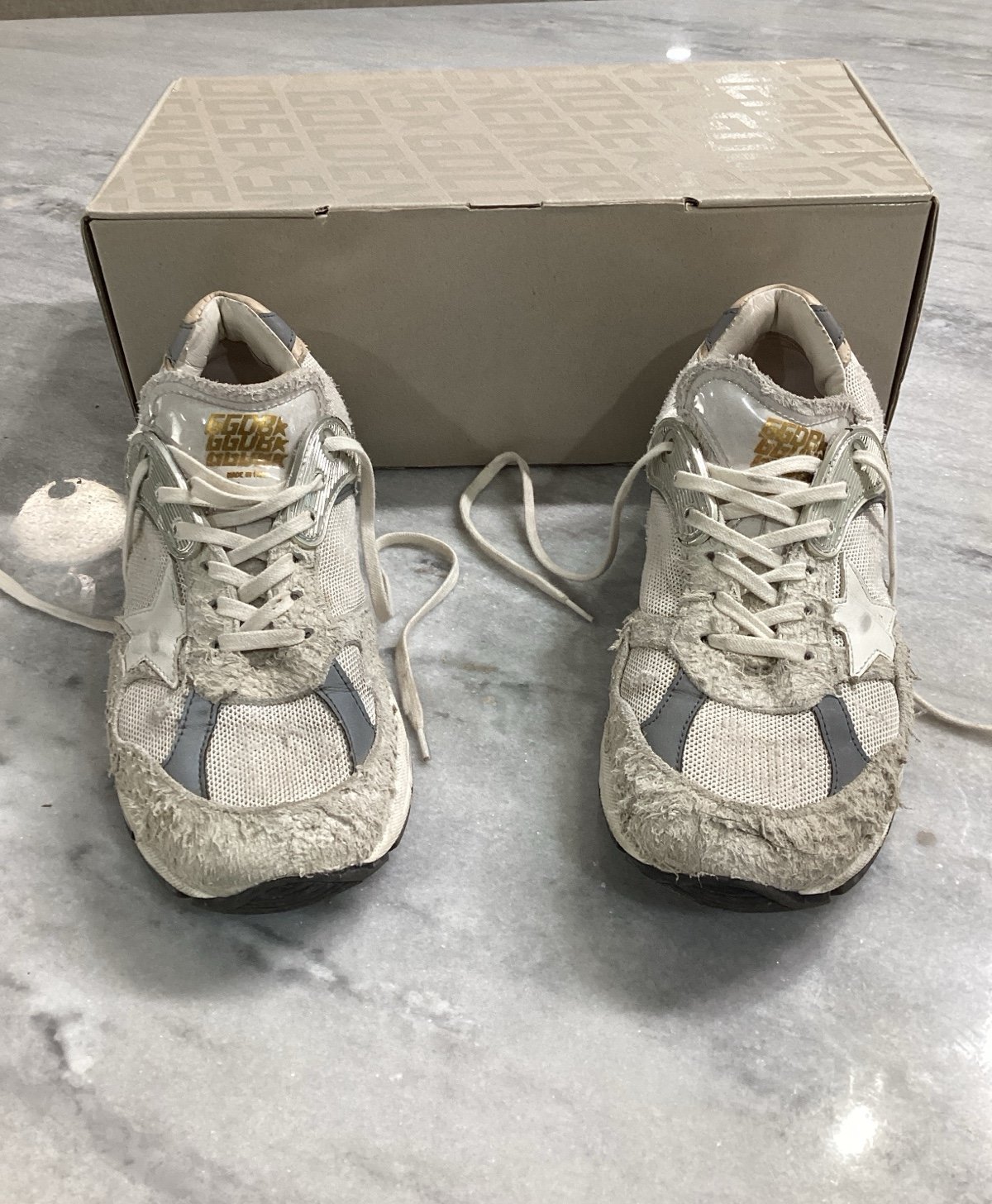 Authentic Golden Goose sneakers 38 with box and bag