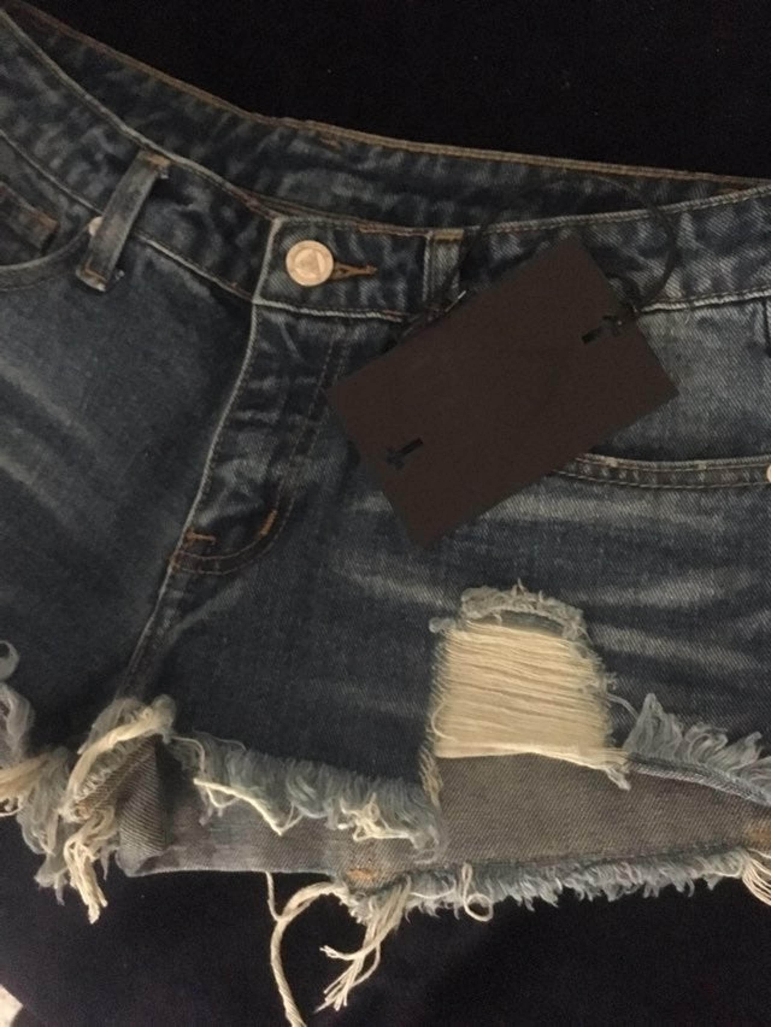 UNIF Denim NWT Distressed Shorts 25 Blue