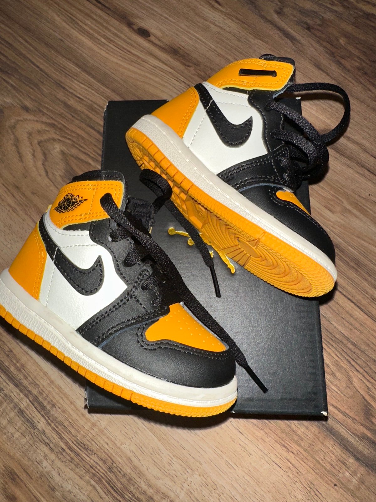 Jordan 1 Taxi