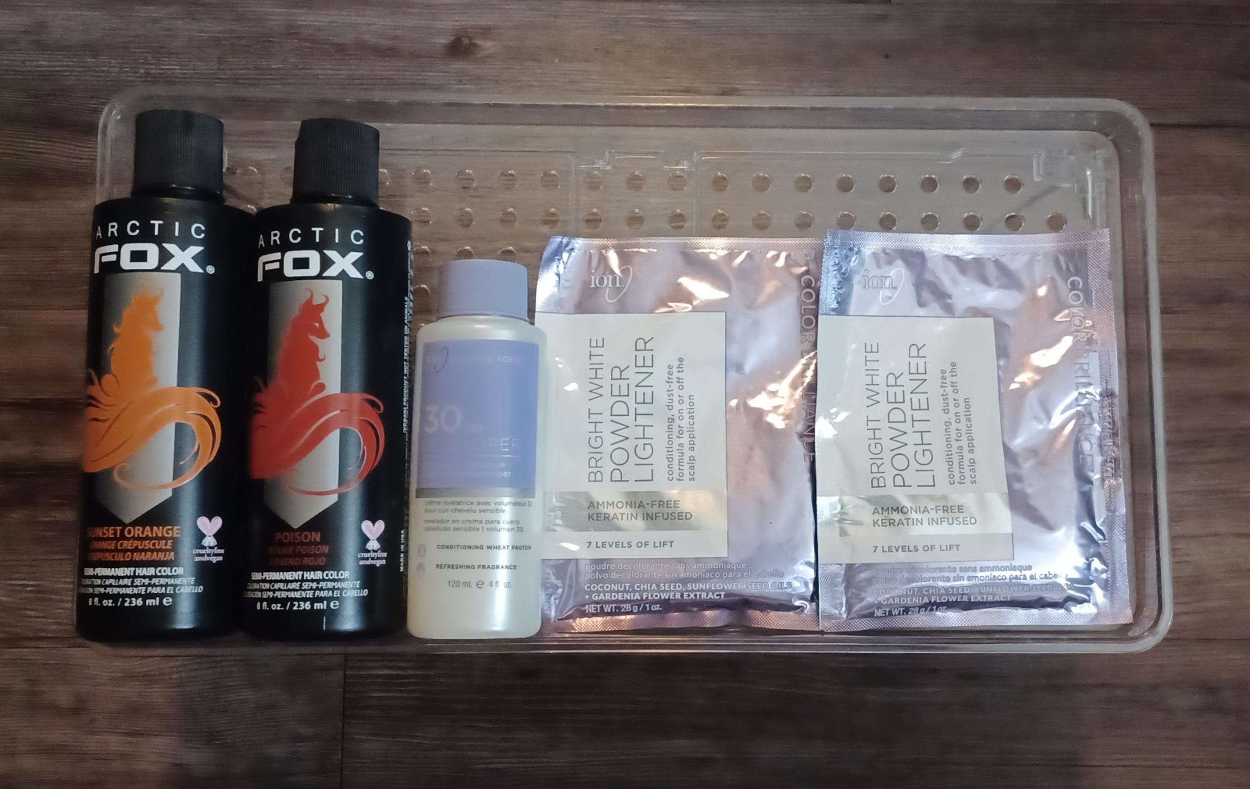 Arctic Fox hair dye with bleach and developer