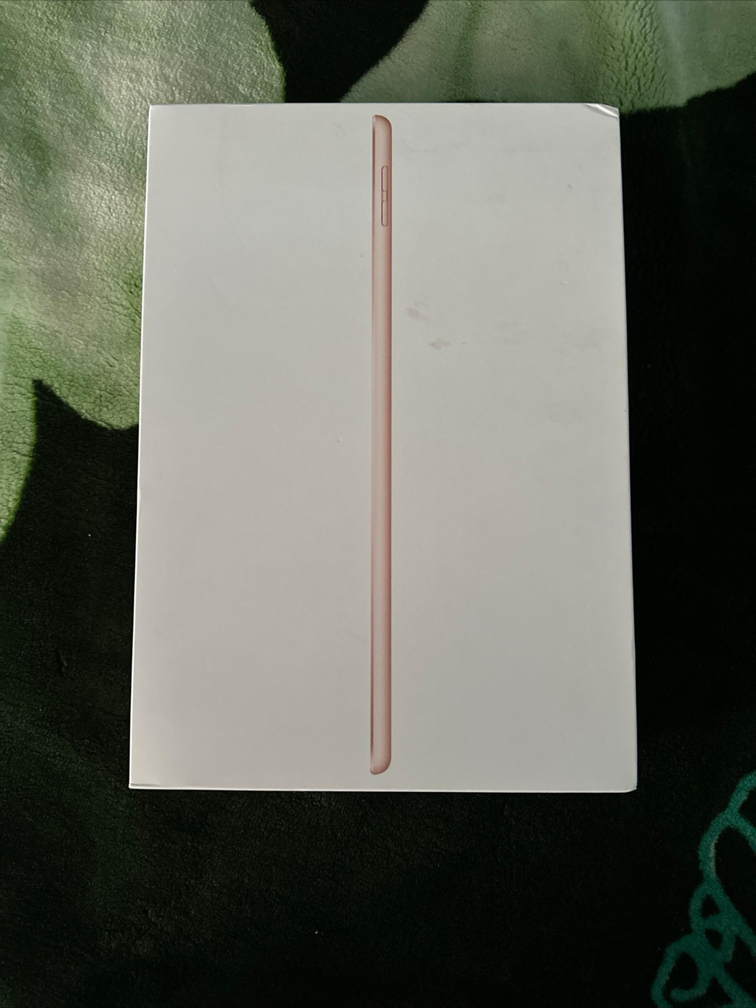 Retail Box Apple iPad 32GB Space  8th Generation EMPTY BOX ONLY