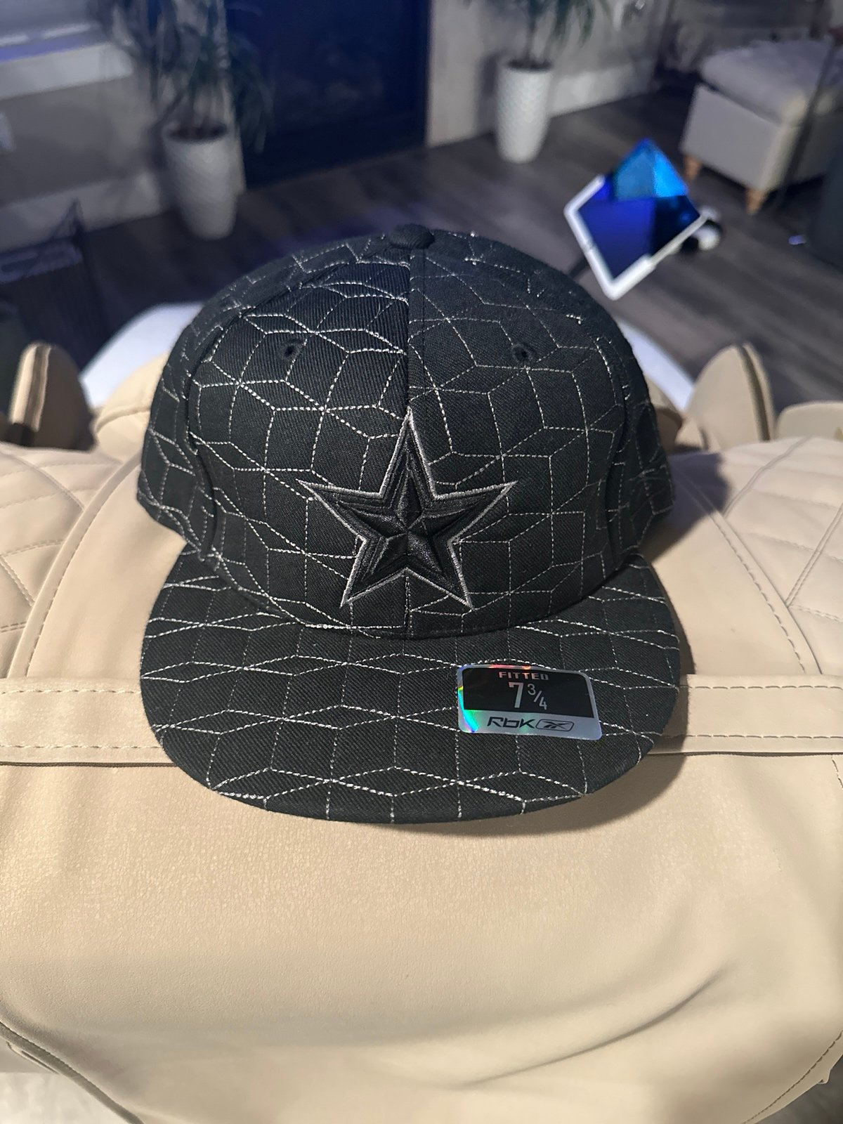 Reebok fitted hat