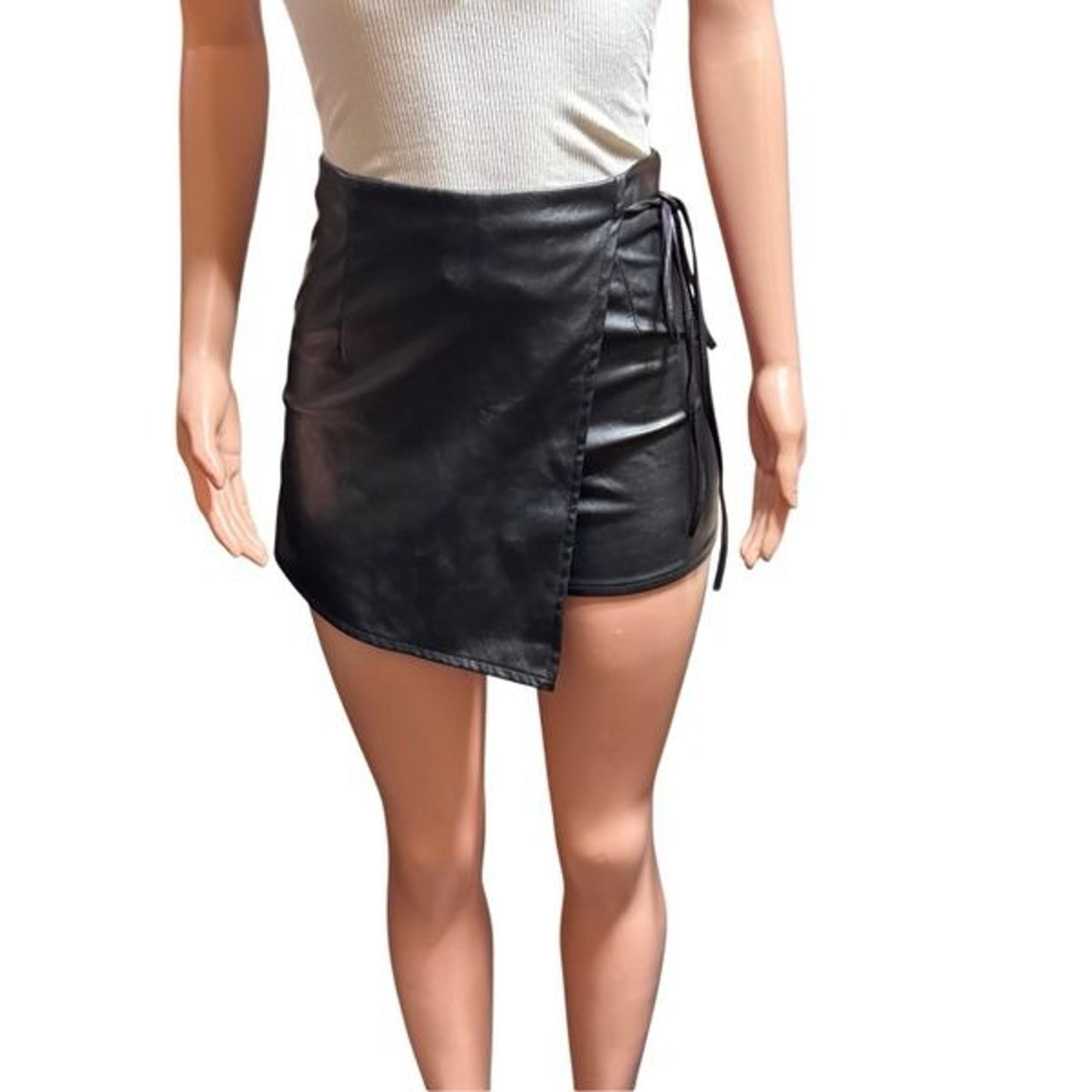 Papaya black high waist faux leather side wrap mini skirt  S