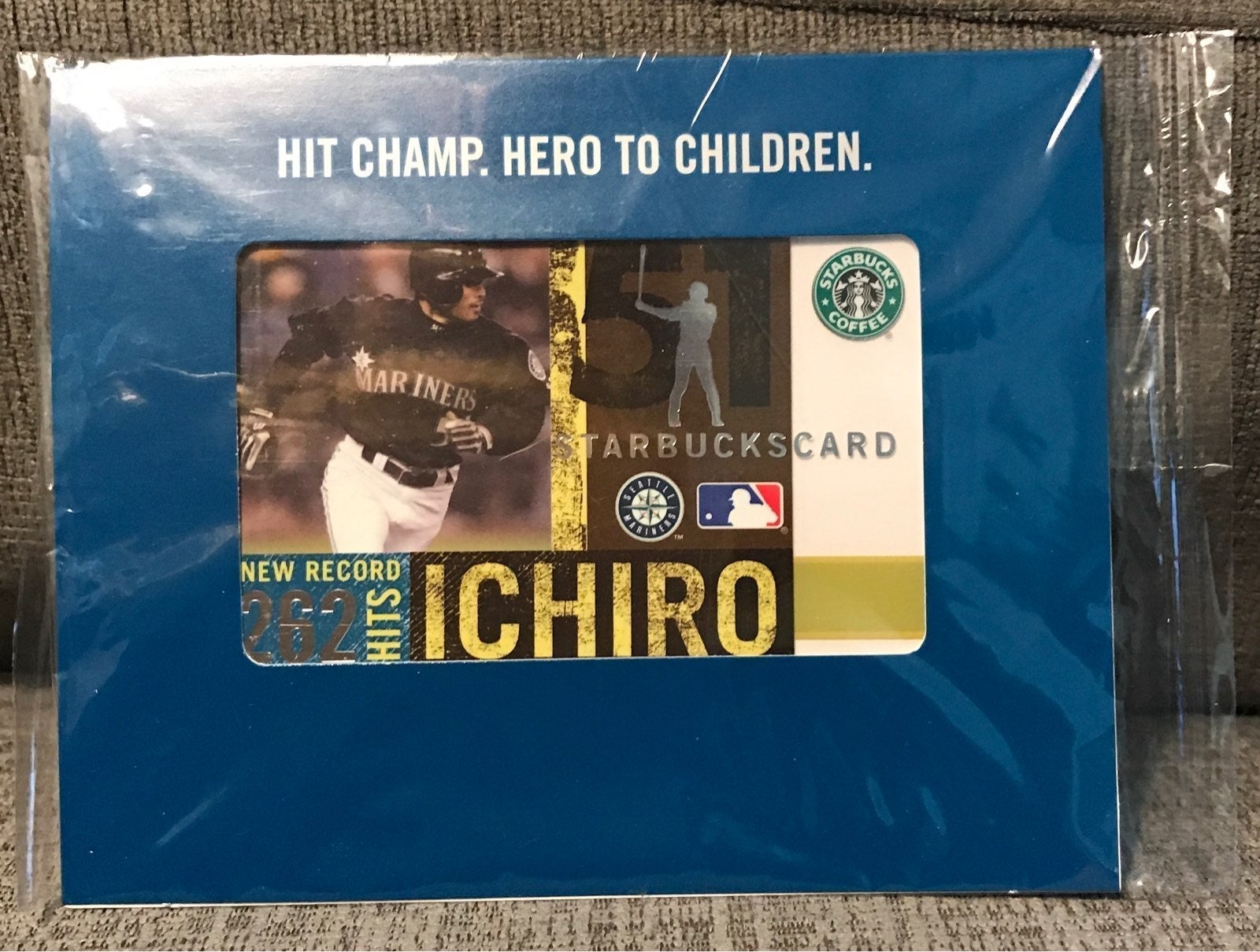 2005 Ichiro Suzuki Starbucks Card-SEALED