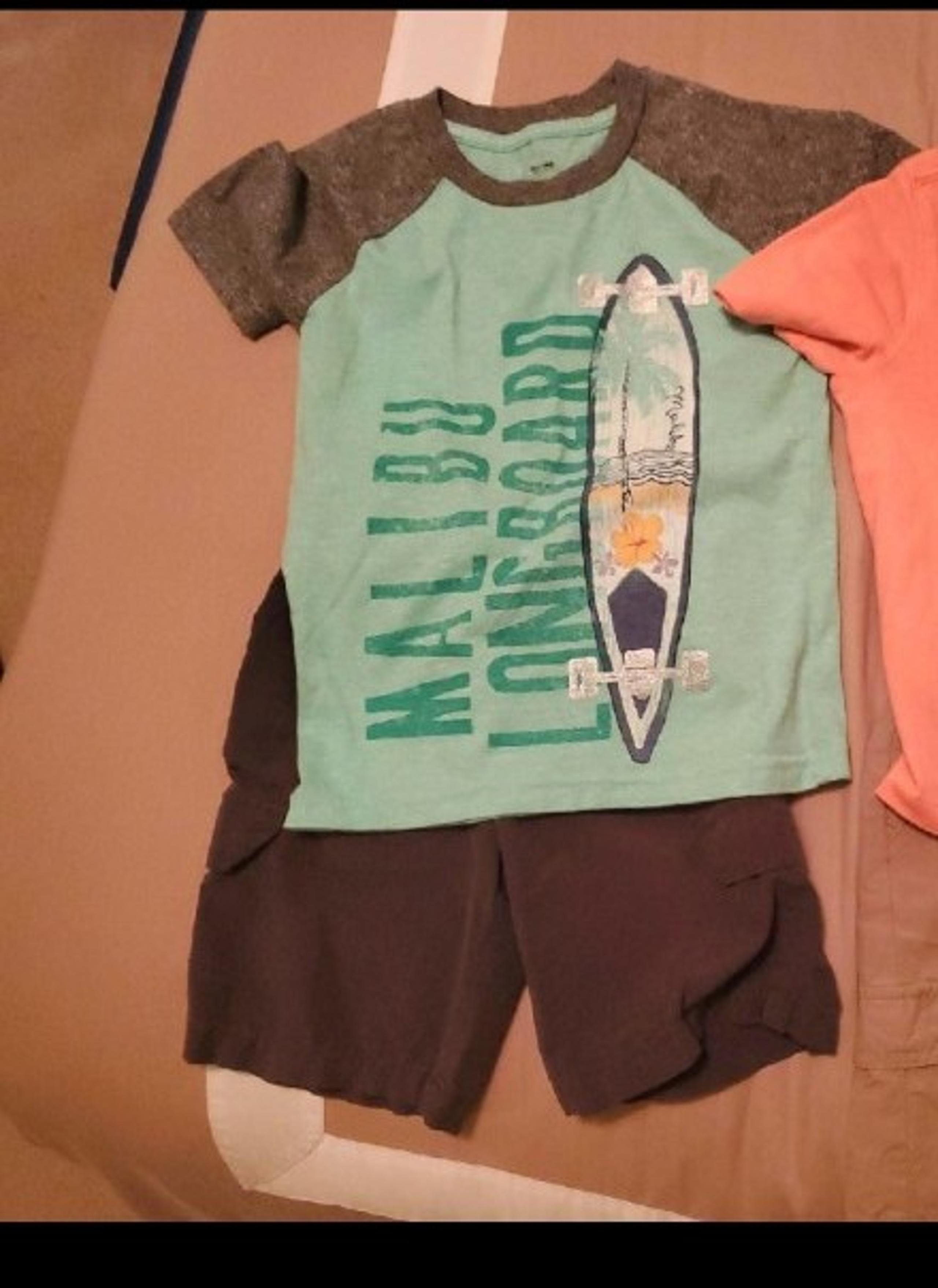Boys 4T Traquois Shirt and Grey Short