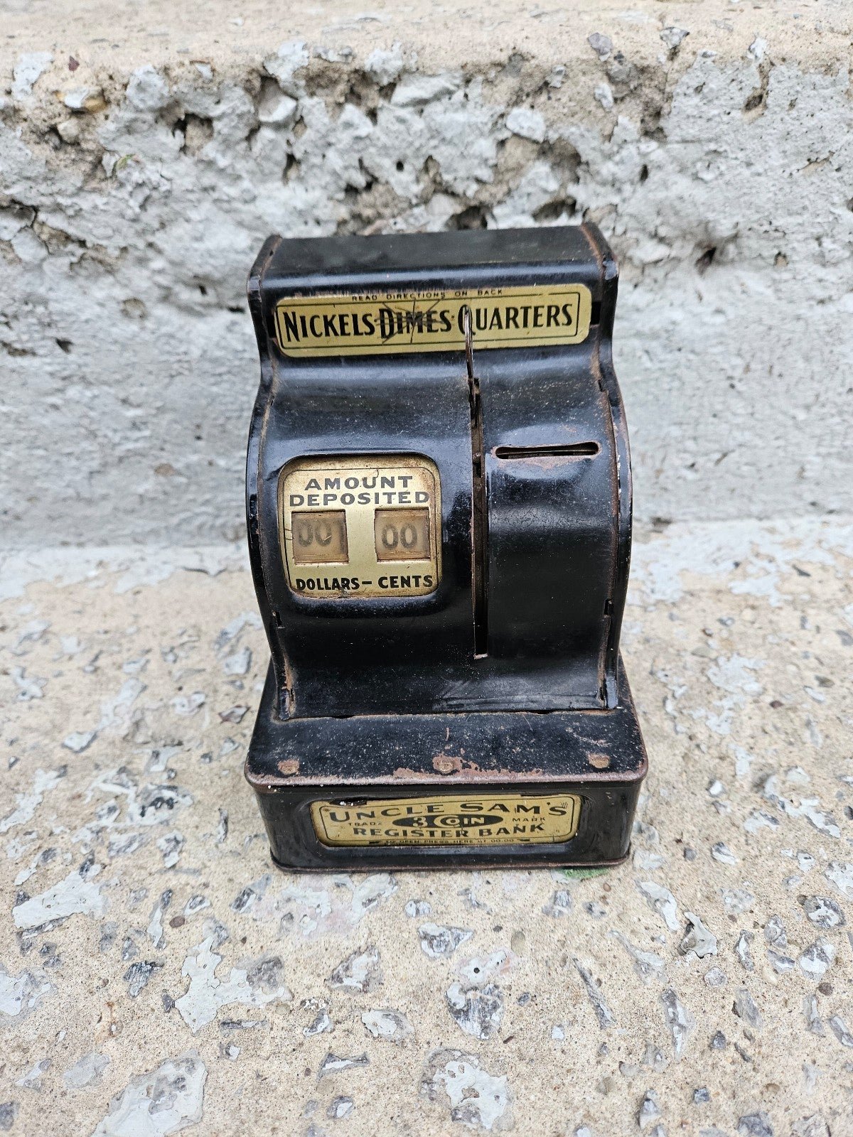 Uncle Sam's 3 Coin Register Bank.