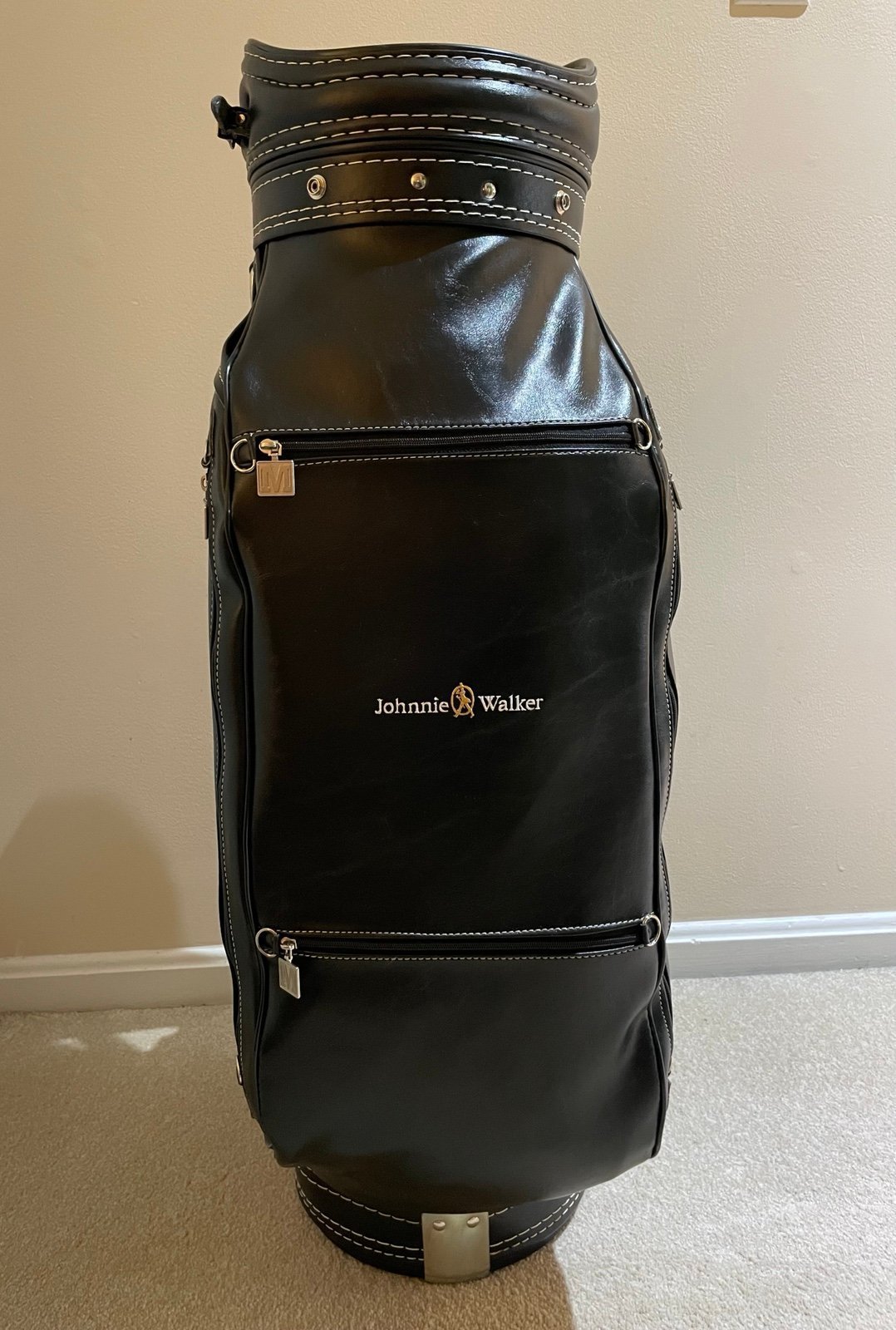 NEW Johnnie Walker - Miller Golf Bag Black Leather With Rain Cover Made in USA