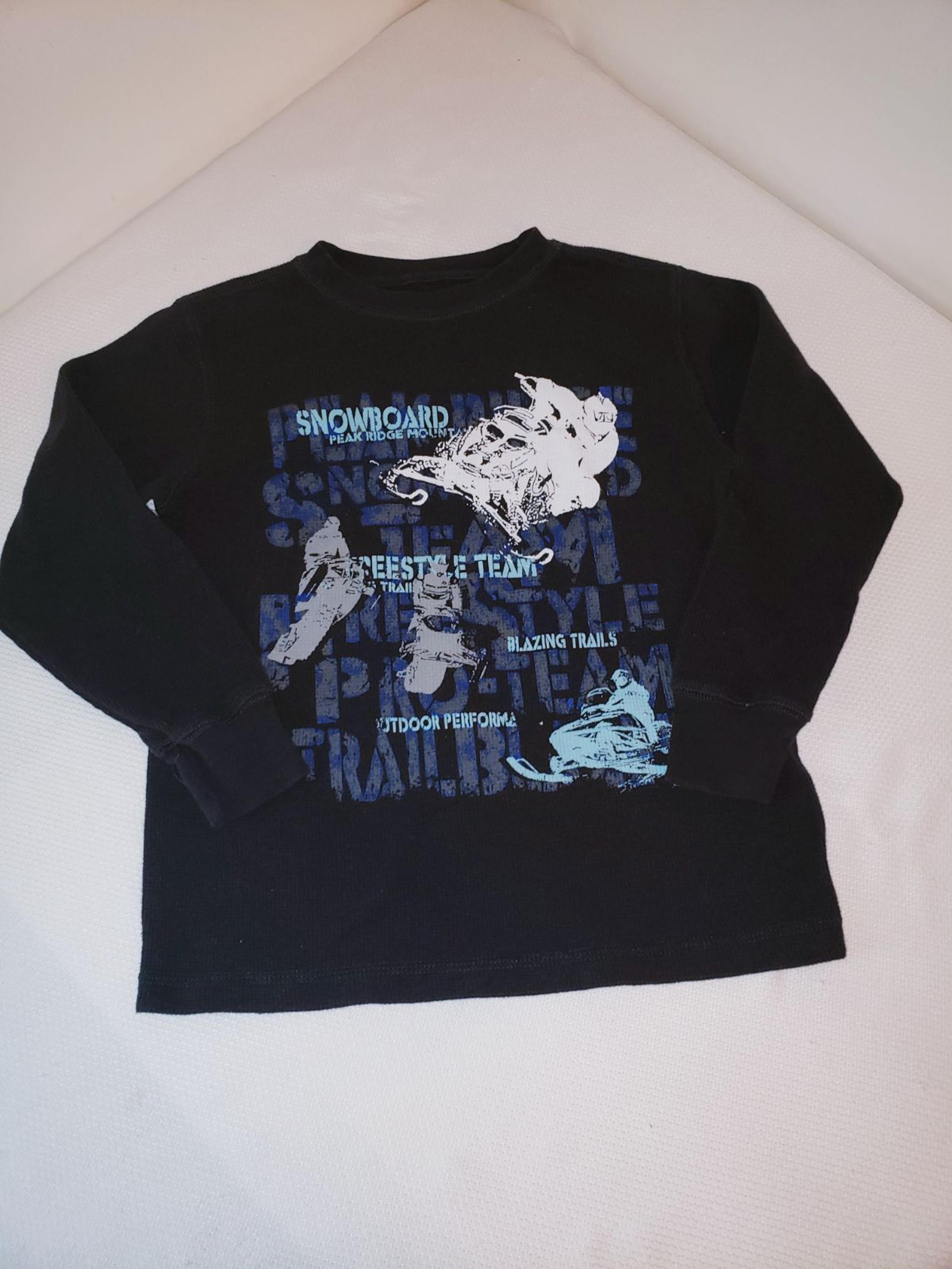 Snowboarding graphic long sleeve tshirt