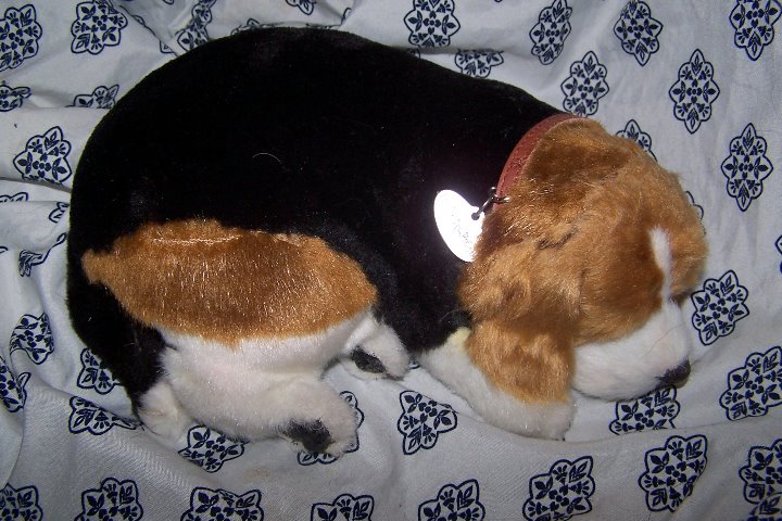 PERFECT PETZZZ SLEEPING BREATHING PUPPY