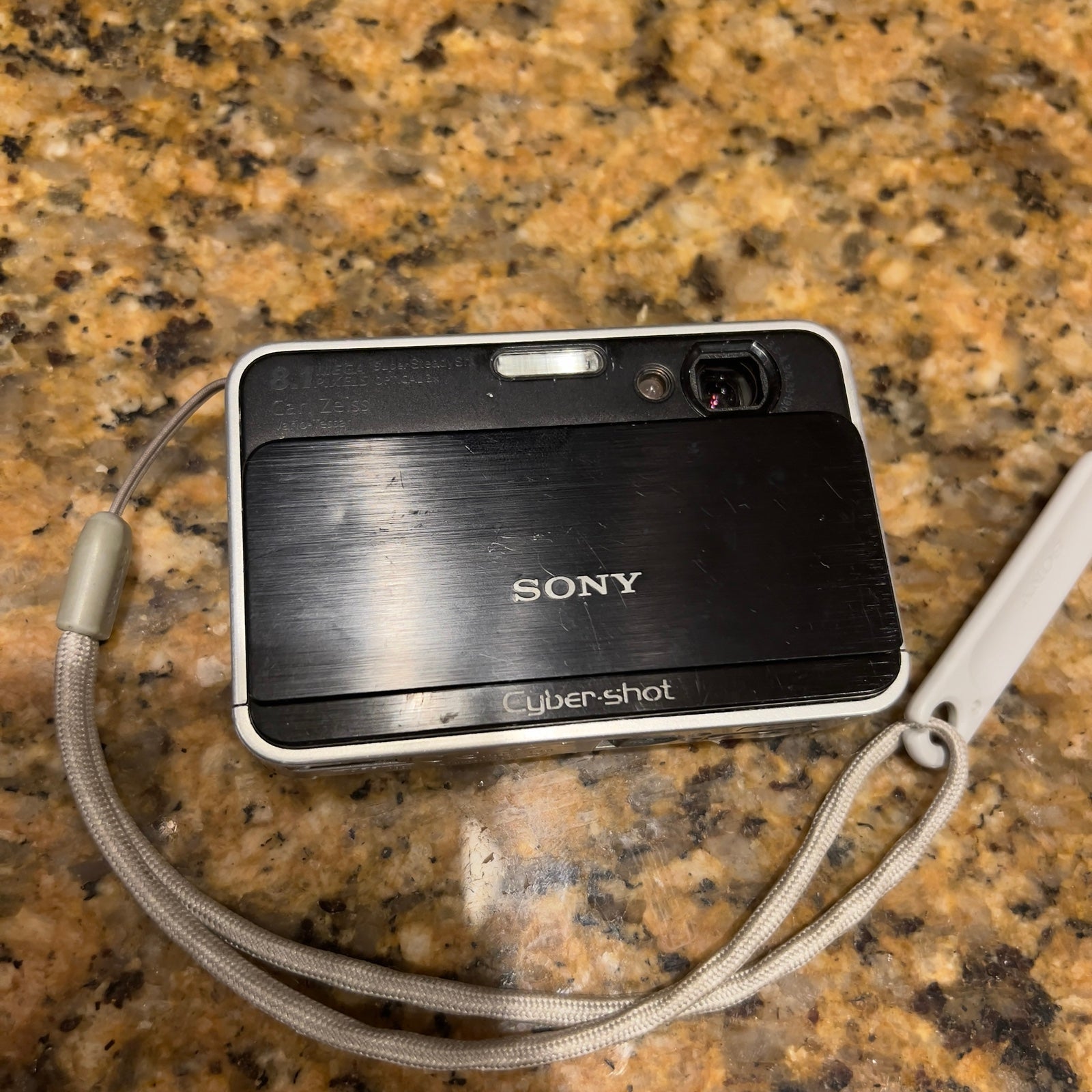 Sony Cybershot DSC-T2