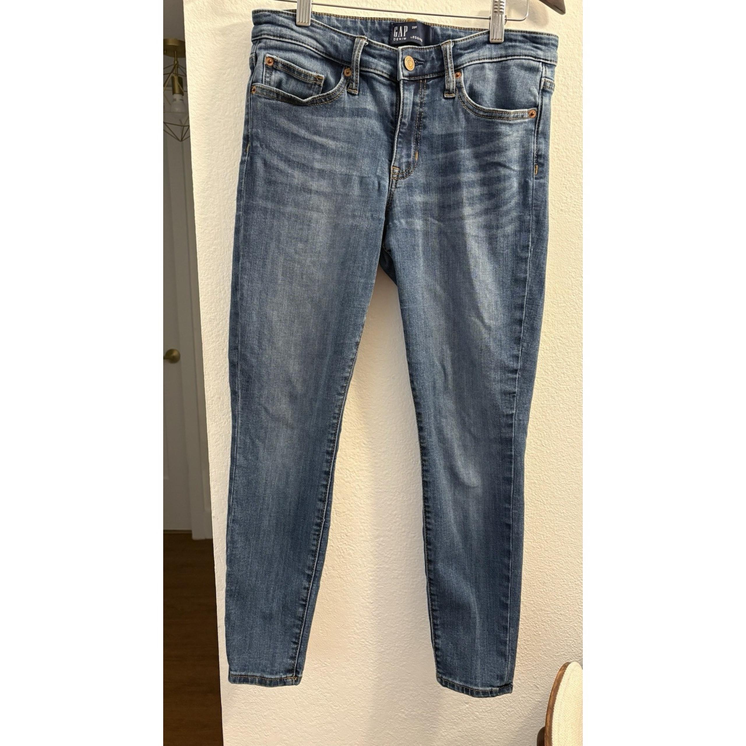 GAP Denim Legging Jeans Medium Wash Mid Rise Jeggings 28R
