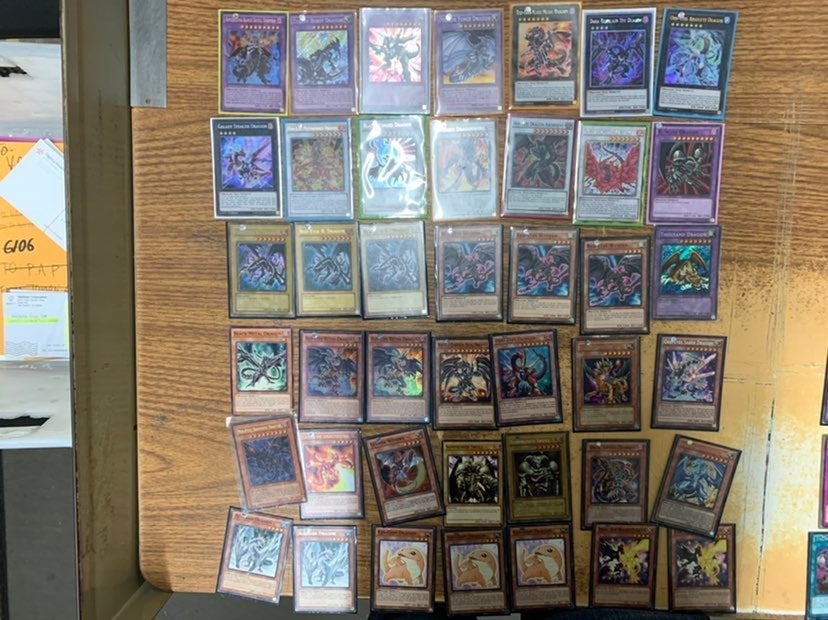 Yugioh Deck (Red eyes)
