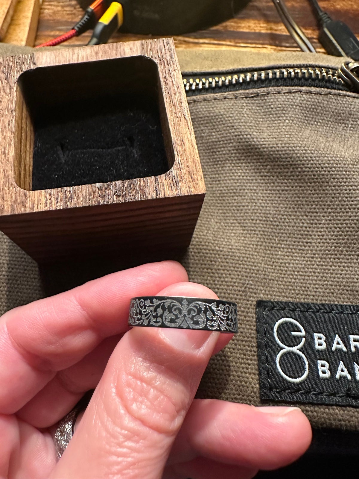 Men’s Wedding Band - GUNMETAL VINE & LEAF BARREL BAND