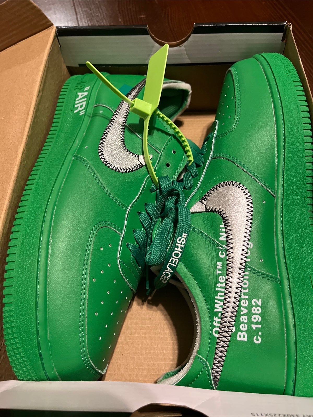 Nike Off-White x Air Force 1 Green Spark