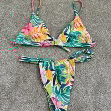 Skatie Aloha Kourtney and Bobbi Thick Bikini