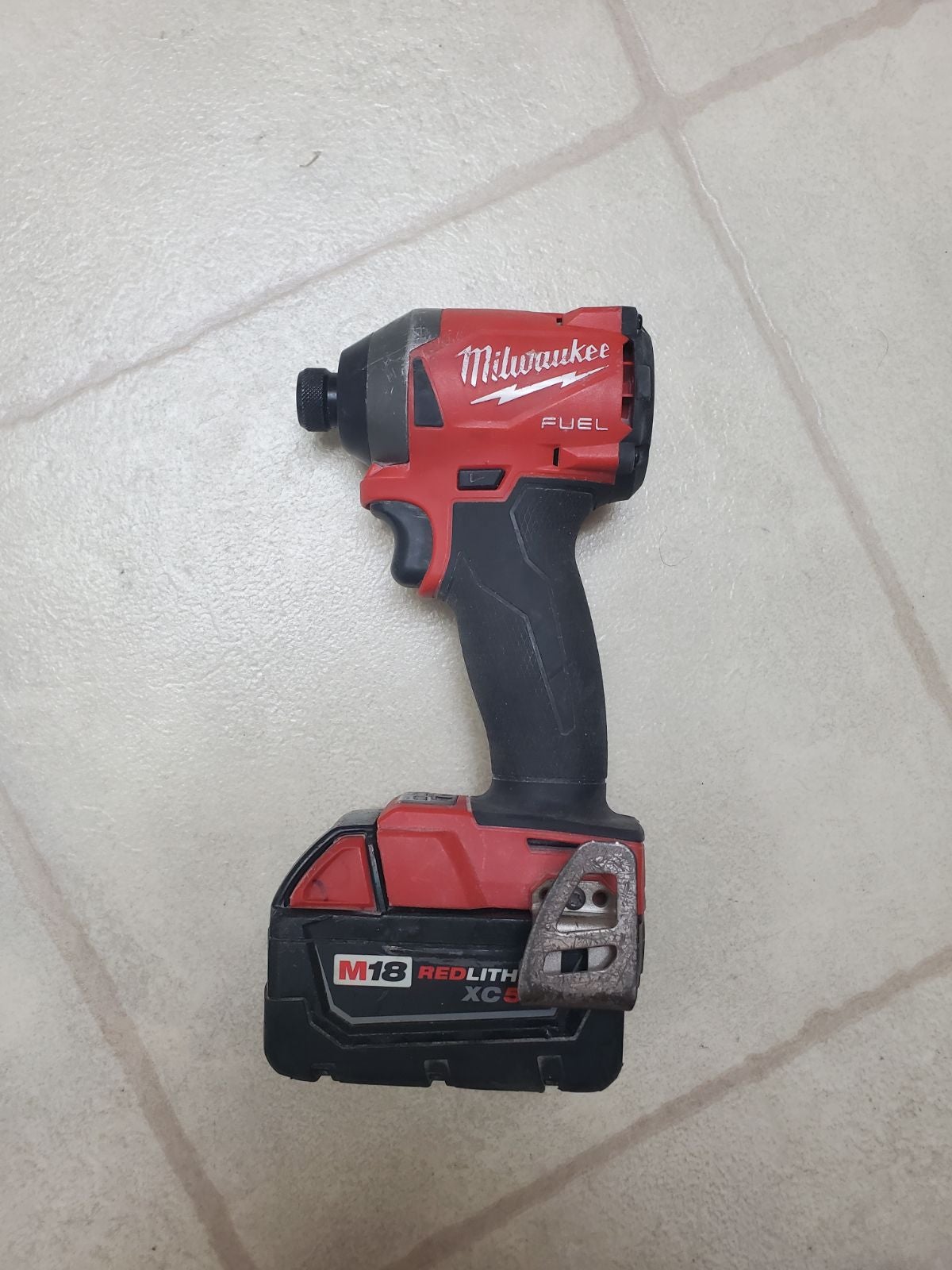 Milwaukee M18 18 Volt Cordless Brushless Compact Impact Driver W/ 5.0 Battery