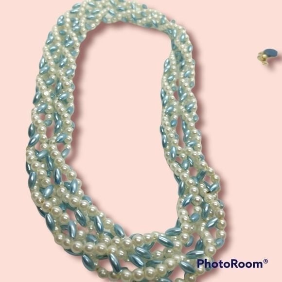 Regency intricate‎  pearl beaded strands blue and white necklace