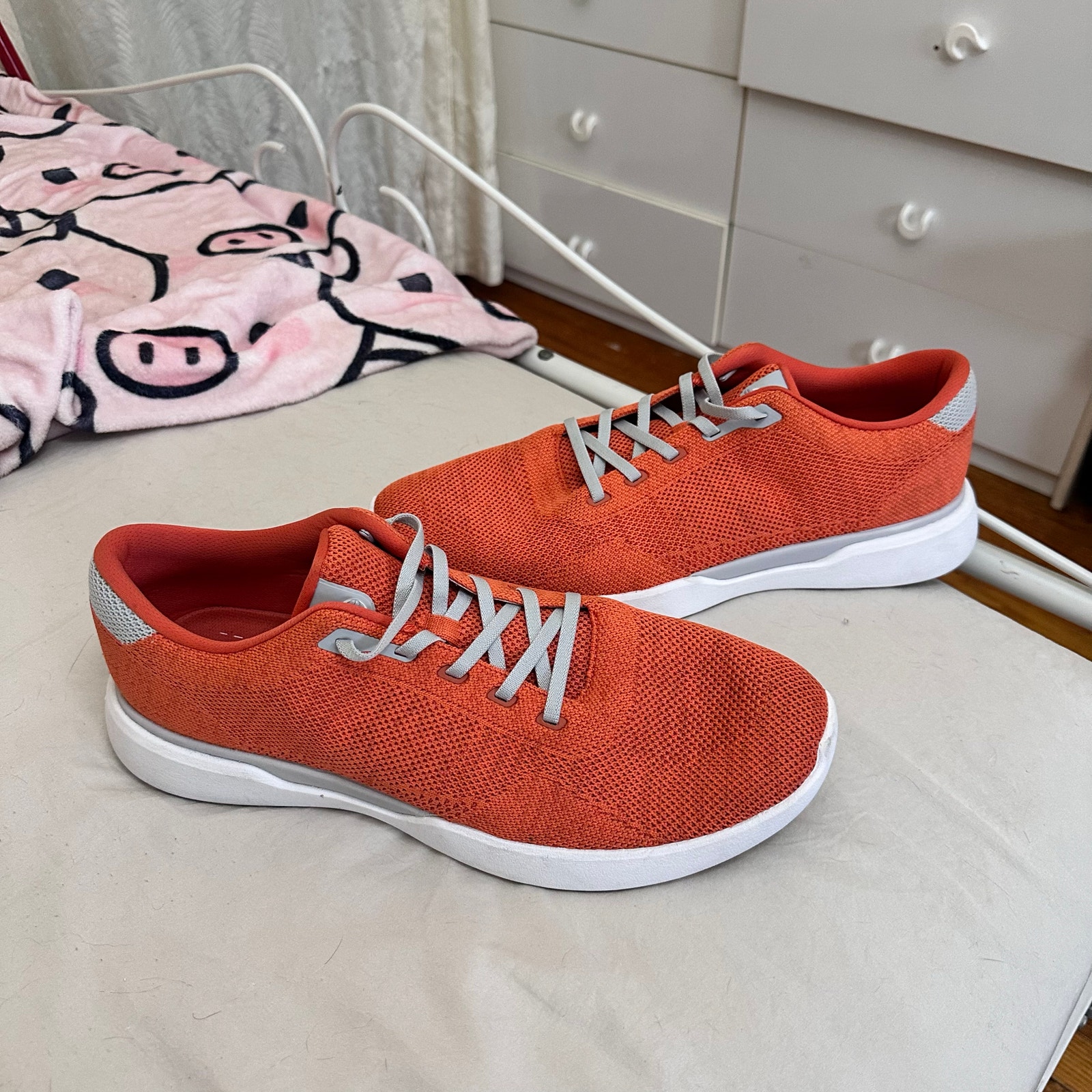Peter Millar Glide V3 Sneaker Men’s Size 13.5 Sahar Orange MS23EF06 Knit Upper