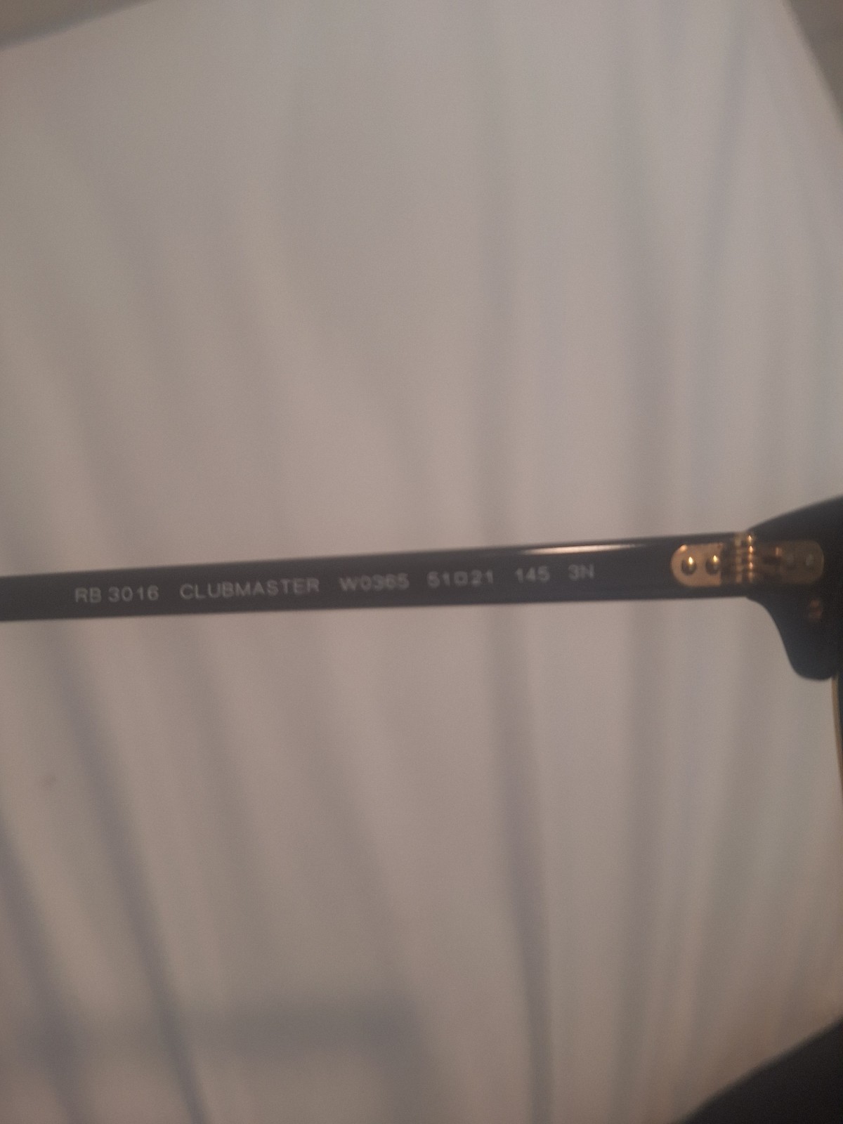 Rayban Clubmaster sunglasses. Unisex.