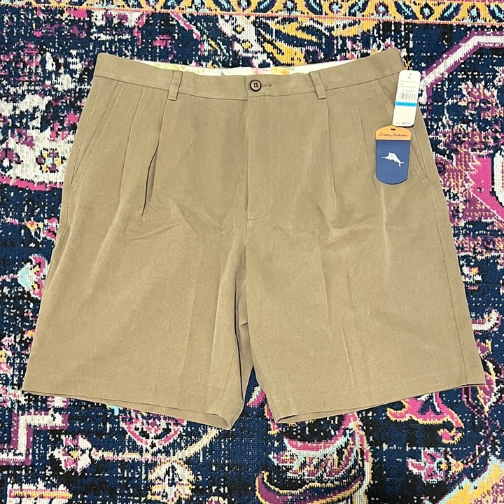 TOMMY BAHAMA Men's Silk Blend New St. Thomas Pleated Short Brown Size 36 NEW NWT
