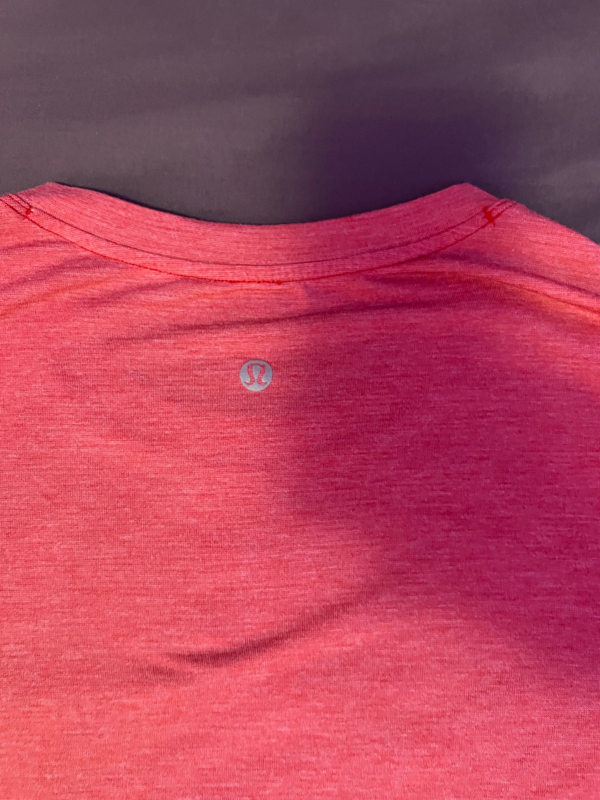 Lululemon tee shirts