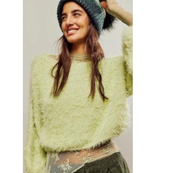 NWOT FREE PEOPLE Flurry Sweater LIME GREEN MEDIUM Wool Blend