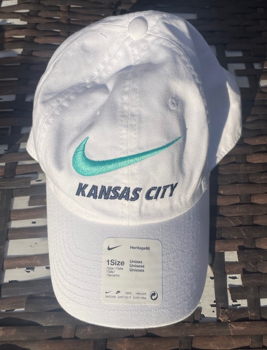 Nike Kansas City Current Heritage86 White Hat NWT