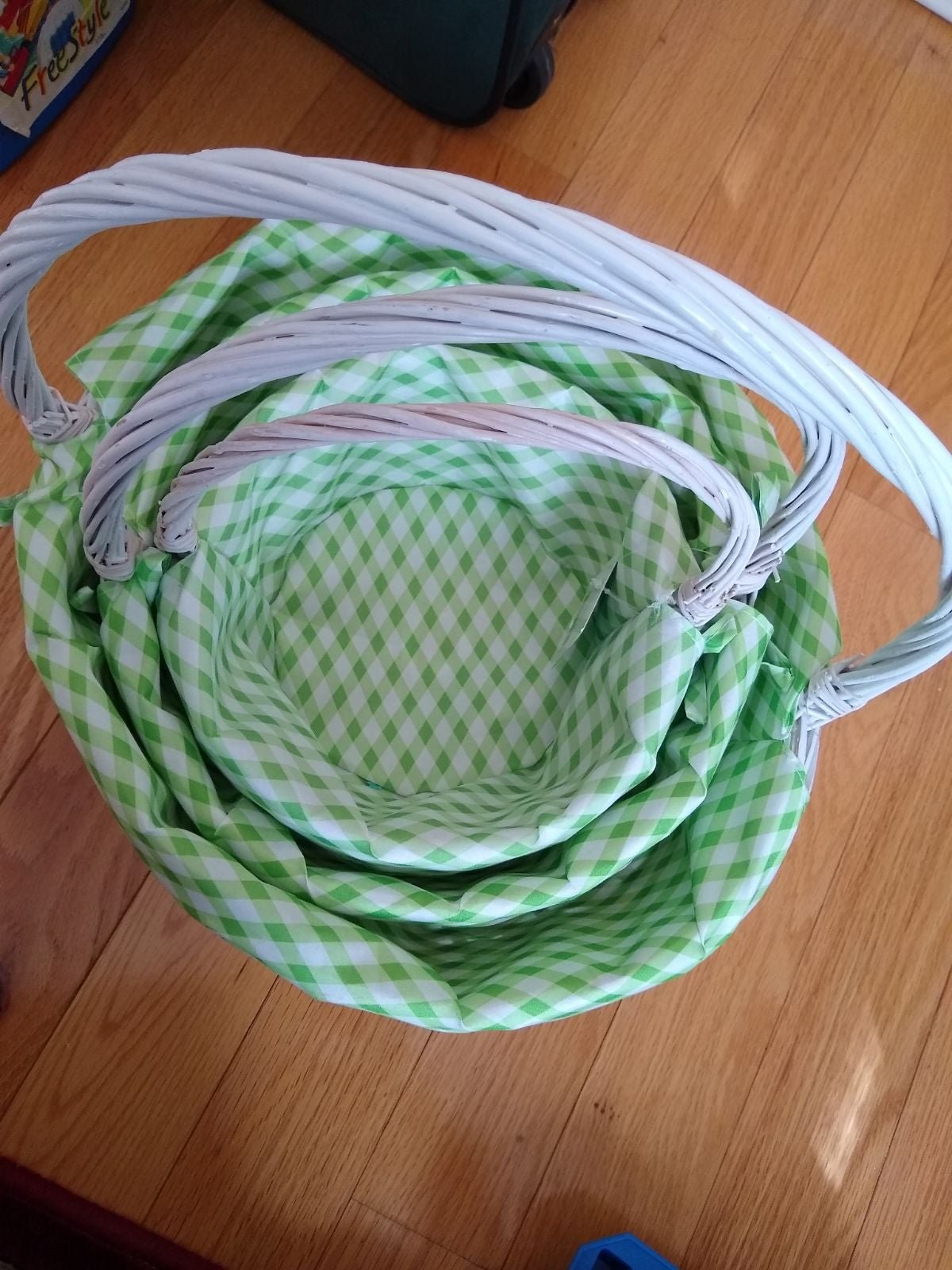 Baskets set