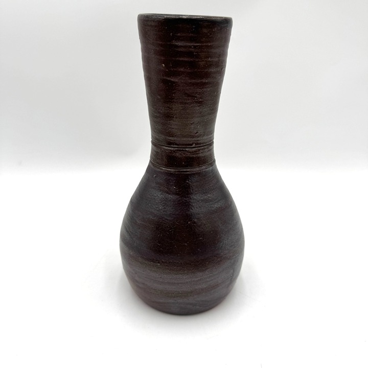 Australian Pottery 9 Vase - Bendigo Pottery 'Epsomware' - ca. 1979 to 1985 bro