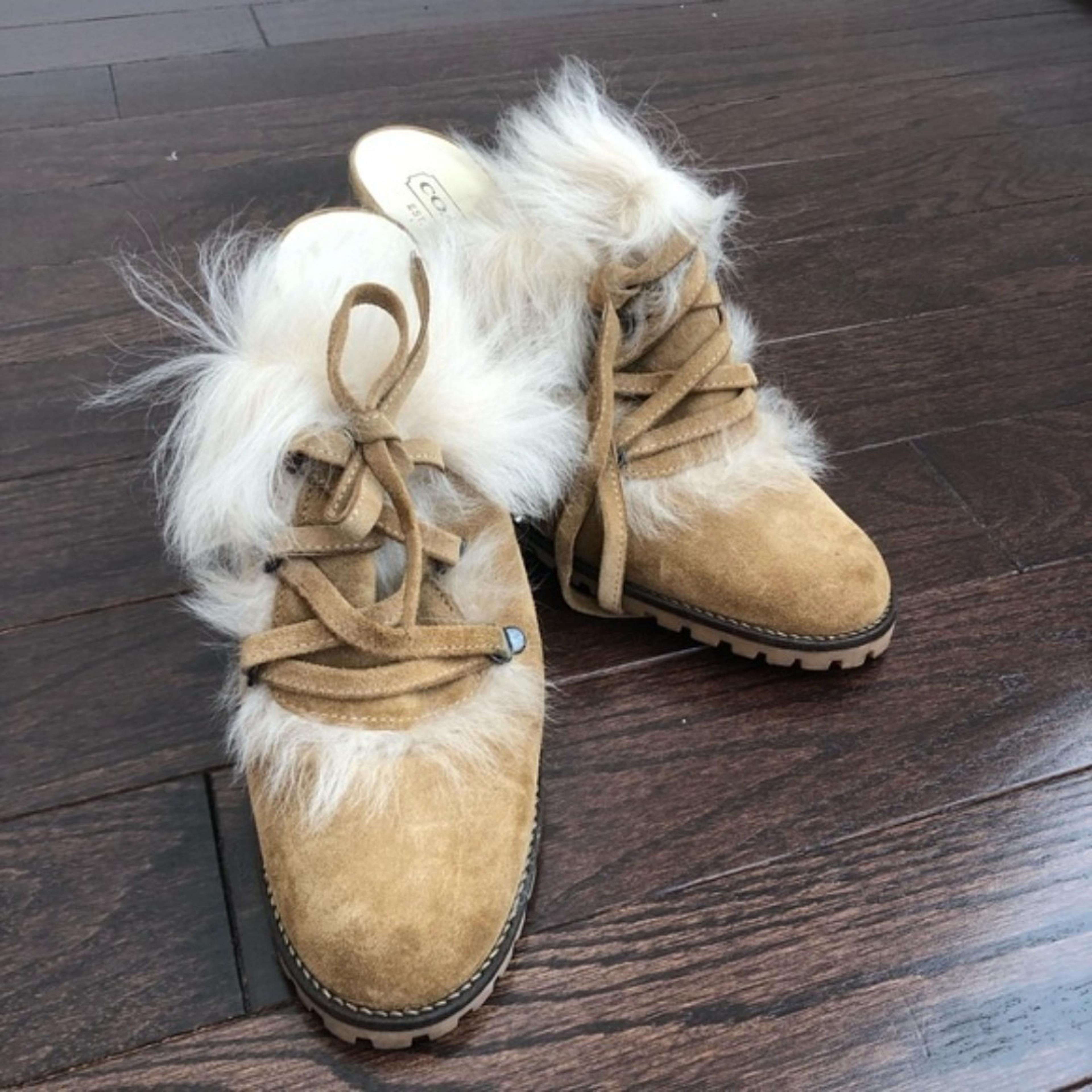 Coach fur heels Clearance