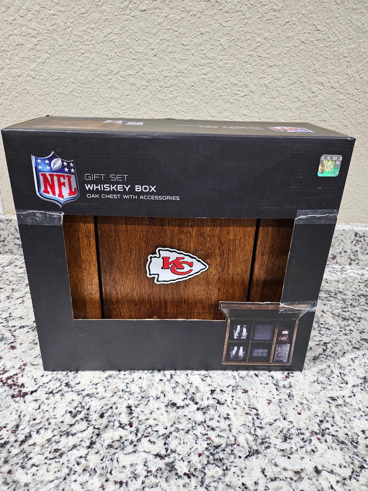 Kansas City Chiefs Whiskey Box Gift Set