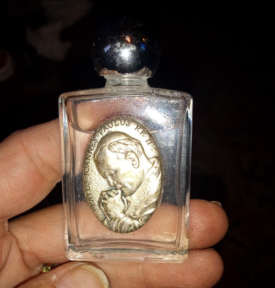 Holy water with pope
