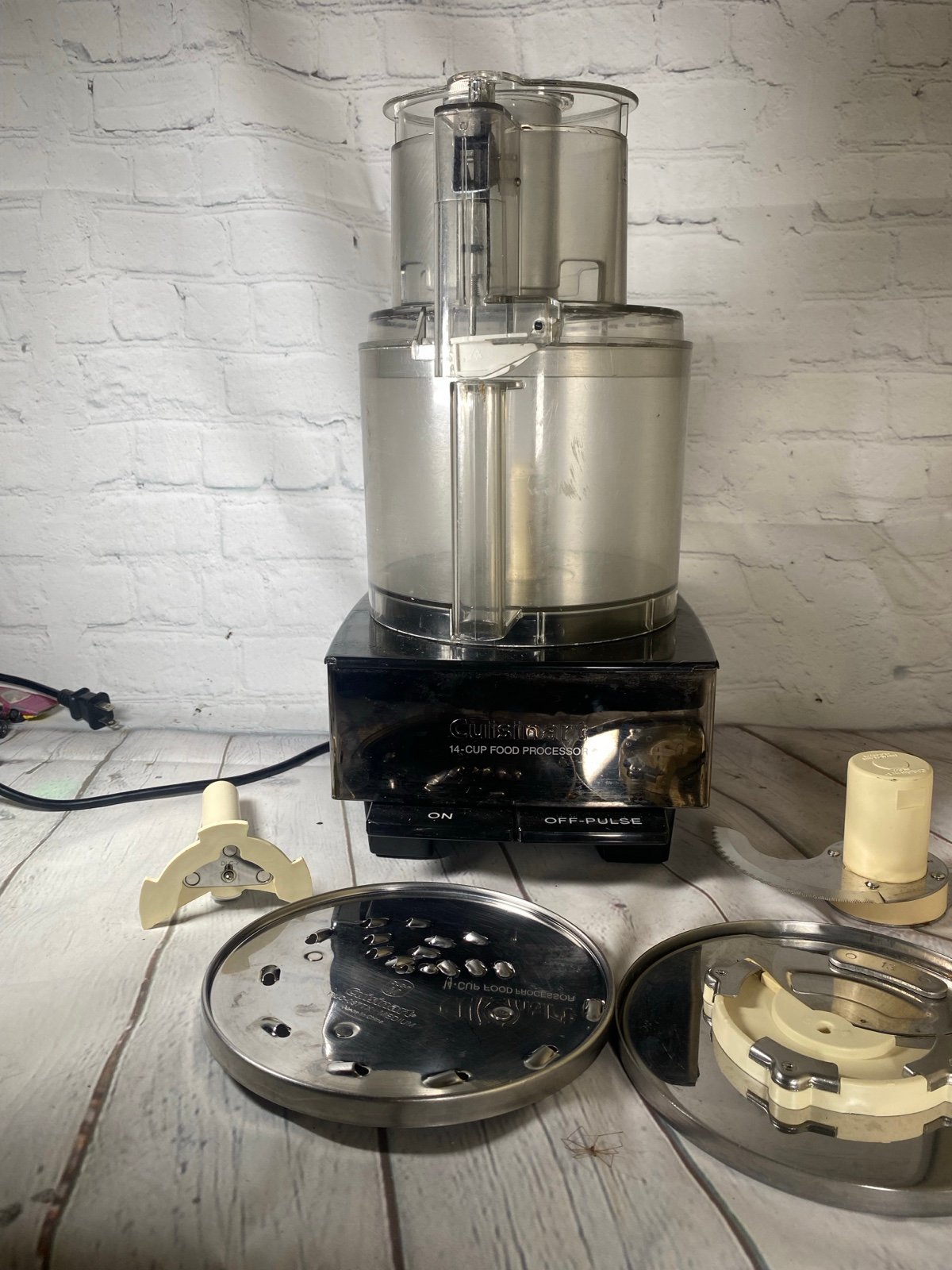 Cuisinart Custom 14 14-Cup Food Processor Stainless & Black