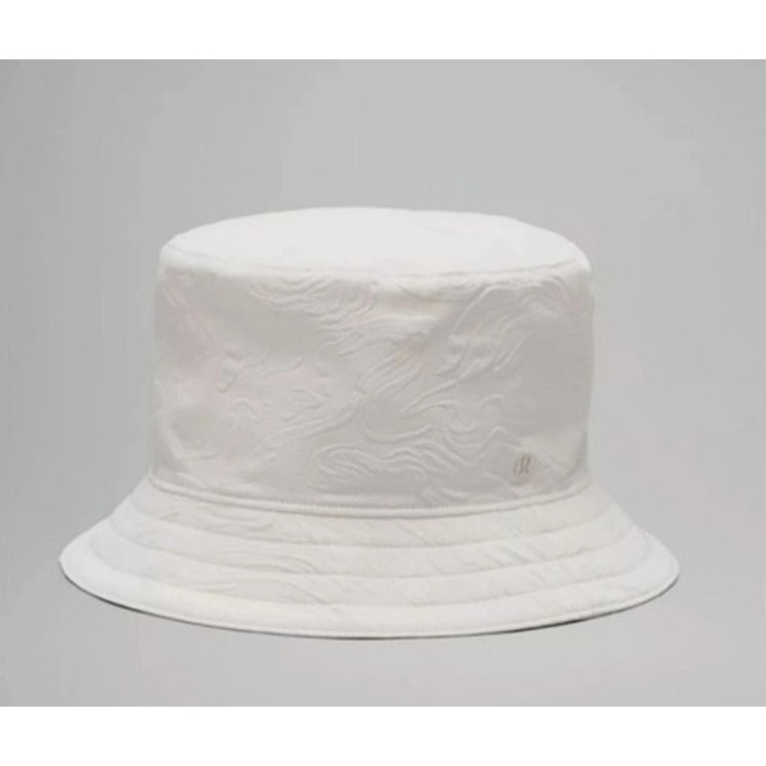 New NWT Lululemon Both Ways Bone Bucket Hat Embossed Reversible L/XL