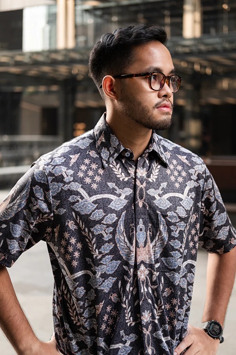 Luxury Performance Batik Shirt for Mens