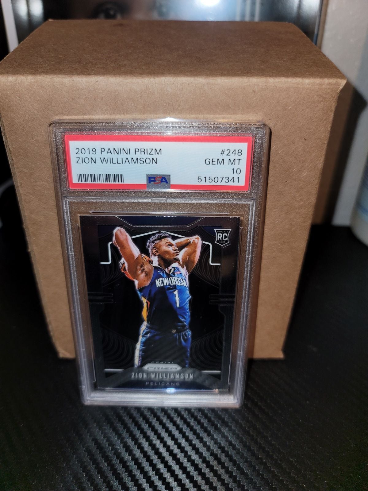 ZION WILLIAMSON PRIZM ROOKIE PSA 10
