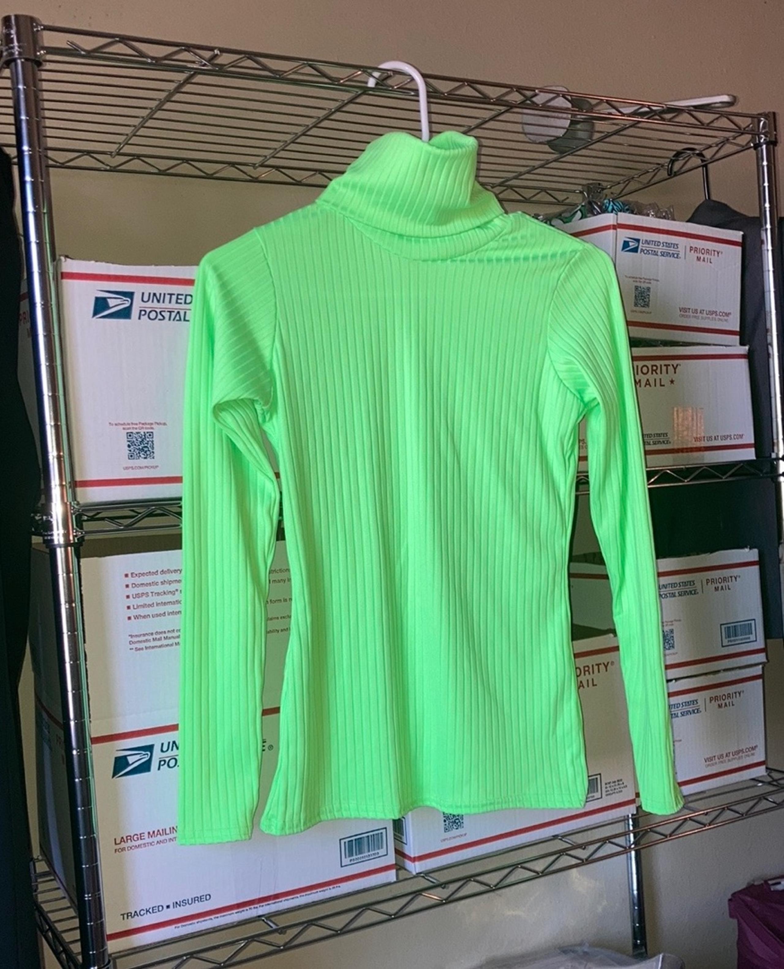 PrettyLittleThing Ribbed Turtleneck Blouse Women Size 6 Lime Green