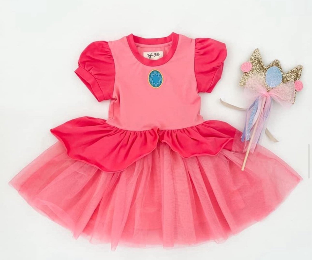 Taylor Joelle Gaming Princess Dress Size 4